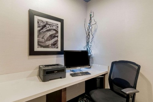 La Quinta by Wyndham Fort Worth Eastchase - image 9