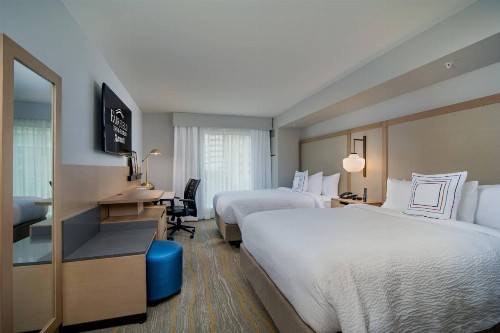 Fairfield Inn & Suites Fort Worth Downtown/Convention Center - image 13