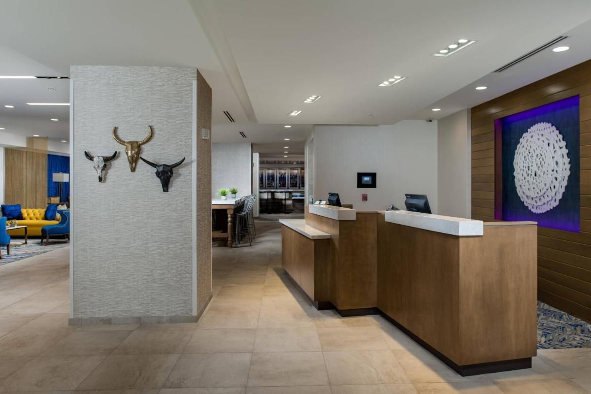 Fairfield Inn & Suites Fort Worth Downtown/Convention Center - image 6