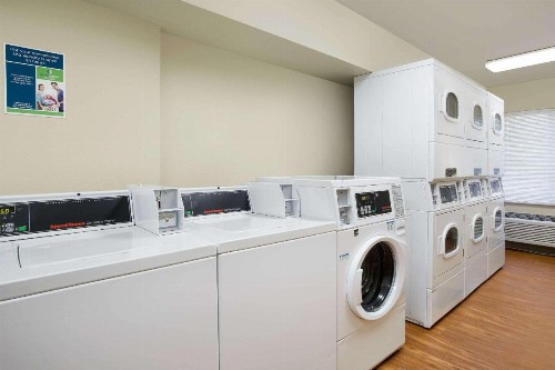 WoodSpring Suites Fort Worth Forest Hill - image 11