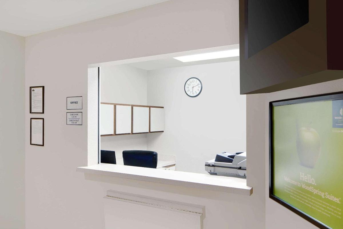 WoodSpring Suites Fort Worth Forest Hill - image 5