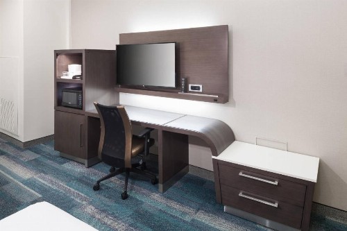 Courtyard by Marriott Fort Worth Historic Stockyards - image 40