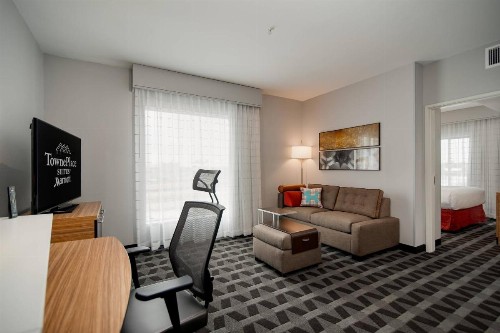 TownePlace Suites Fort Worth University Area/Medical Center - image 5