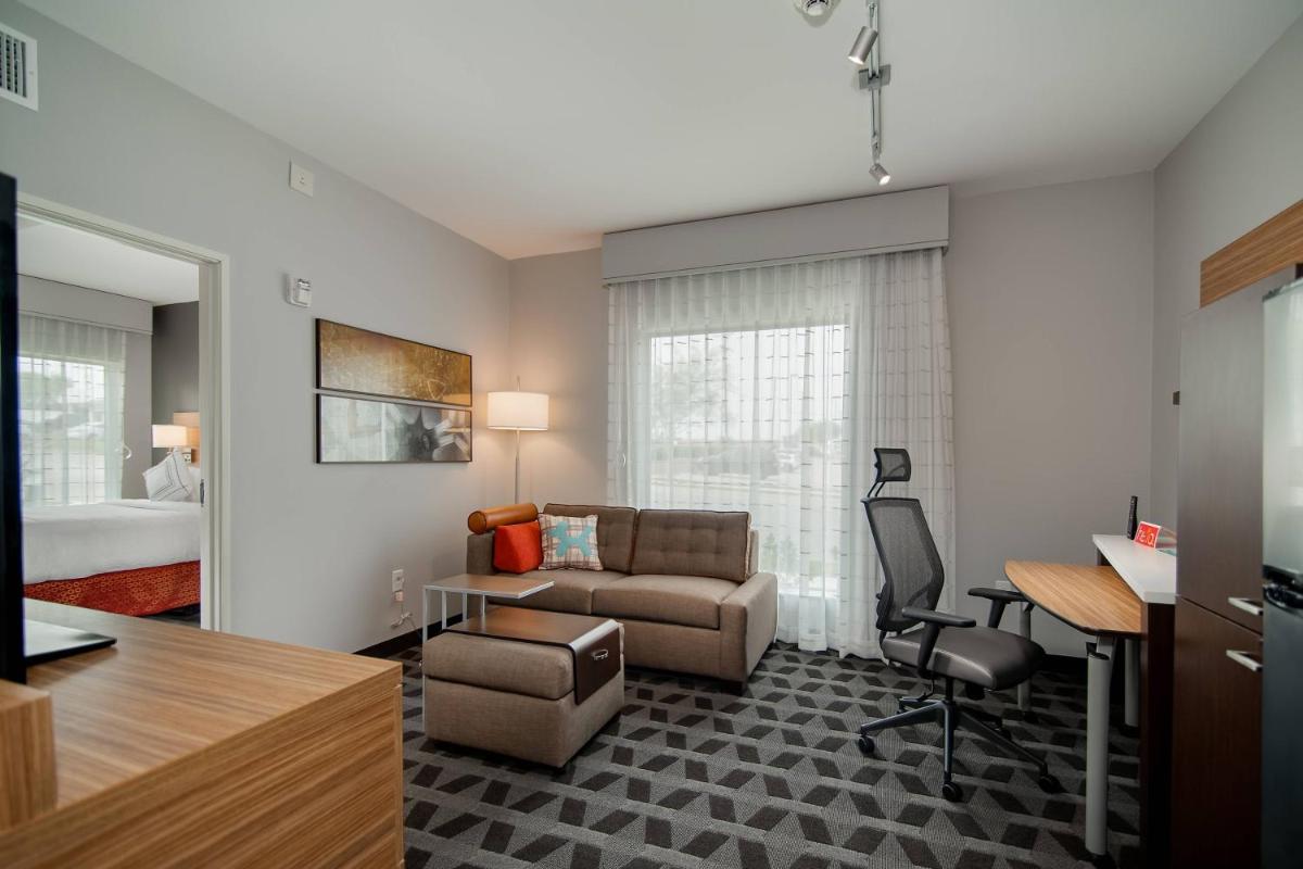 TownePlace Suites Fort Worth University Area/Medical Center - image 7