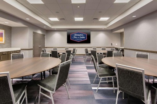 Hampton Inn & Suites Fort Worth Downtown - image 15