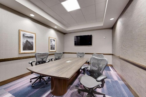 Hampton Inn & Suites Fort Worth Downtown - image 27