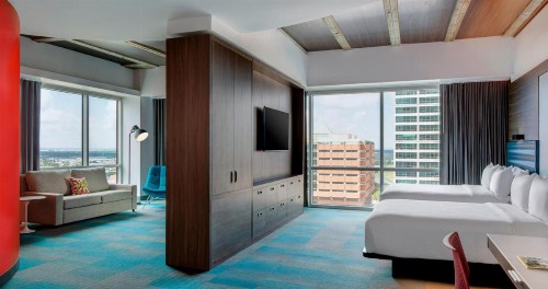 Aloft Fort Worth Downtown - image 2