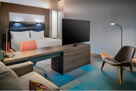 Aloft Fort Worth Downtown - image 6