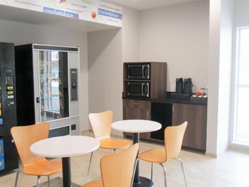 Motel 6-Fort Worth TX - Fort Worth Saginaw - image 40