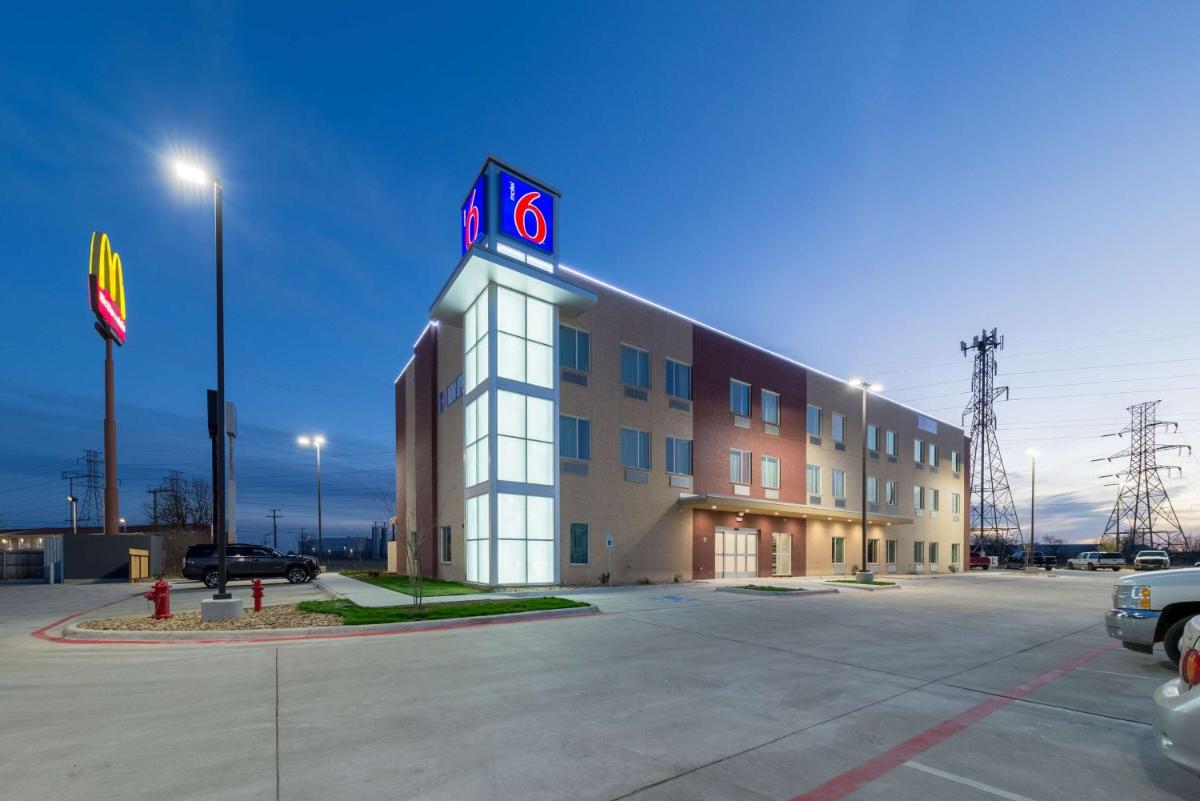Motel 6-Fort Worth TX - Fort Worth Saginaw - image 6