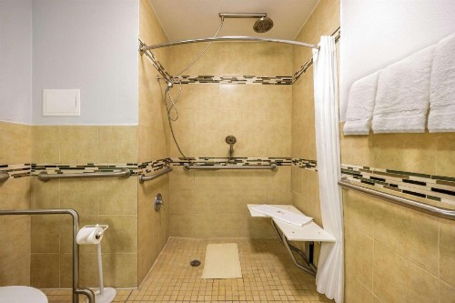 Motel 6-Fort Worth TX - Convention Center - image 19