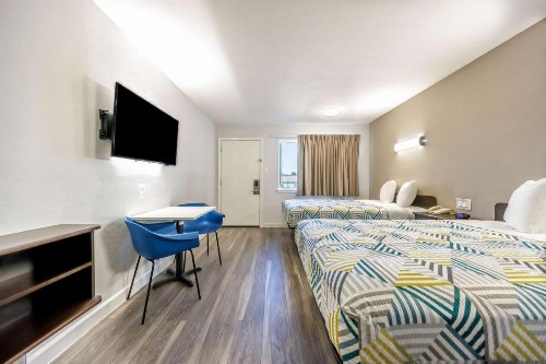 Motel 6-Fort Worth TX - Convention Center - image 2