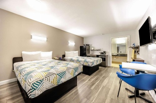 Motel 6-Fort Worth TX - Convention Center - image 3