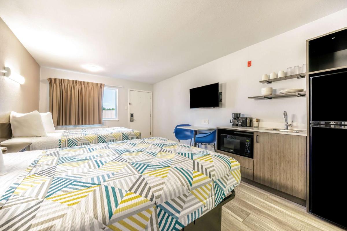 Motel 6-Fort Worth TX - Convention Center - image 5