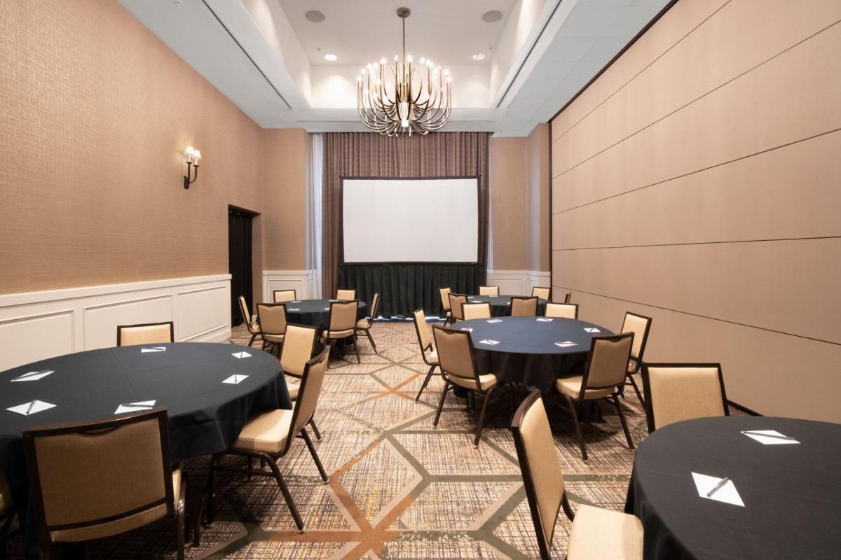 SpringHill Suites by Marriott Fort Worth Historic Stockyards - image 6