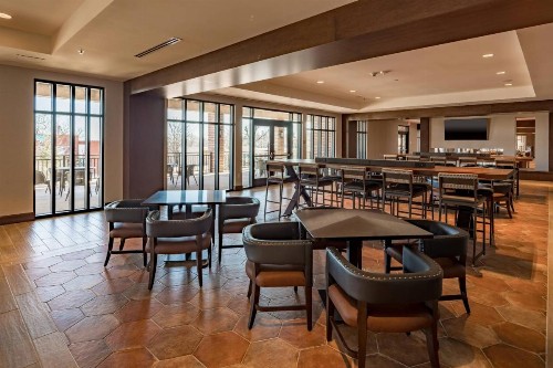 SpringHill Suites by Marriott Fort Worth Historic Stockyards - image 8