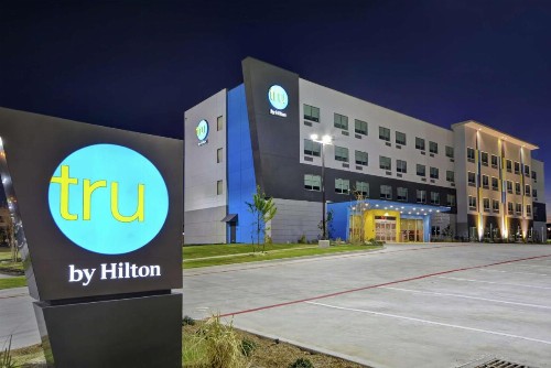 Tru By Hilton Fort Worth Fossil Creek - image 17