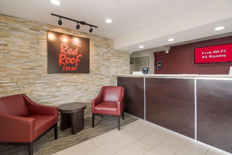 Red Roof Inn Fort Worth South - image 5