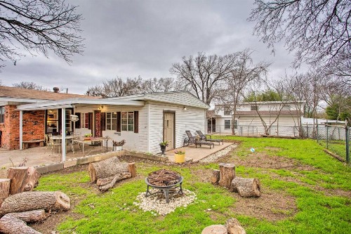 Pet-Friendly River District Home with Fire Pit! - image 10