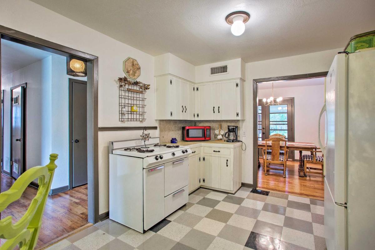 Pet-Friendly River District Home with Fire Pit! - image 7