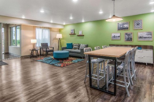 WoodSpring Suites North Ft Worth Alliance TX Speedway - image 6