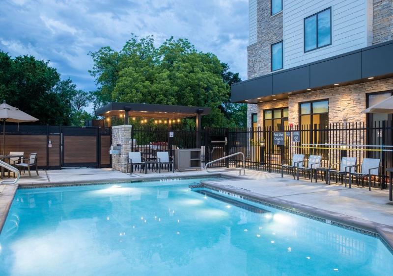 Residence Inn by Marriott Fort Worth Southwest - image 6