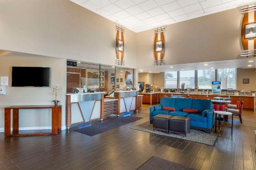 Comfort Inn & Suites Redwood Country - image 14