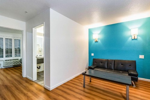 Motel 6-Fountain Valley CA - Huntington Beach Area - image 18