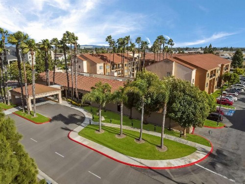 Sonesta Select Huntington Beach Fountain Valley - image 25