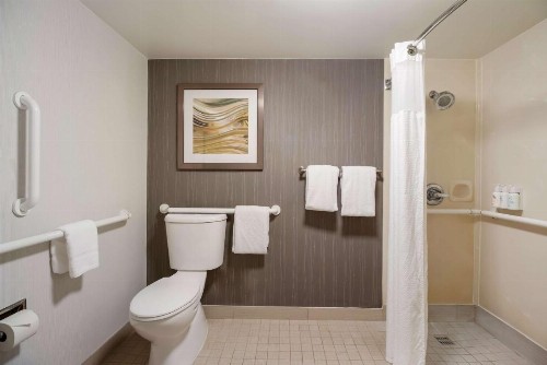 Sonesta Select Huntington Beach Fountain Valley - image 28