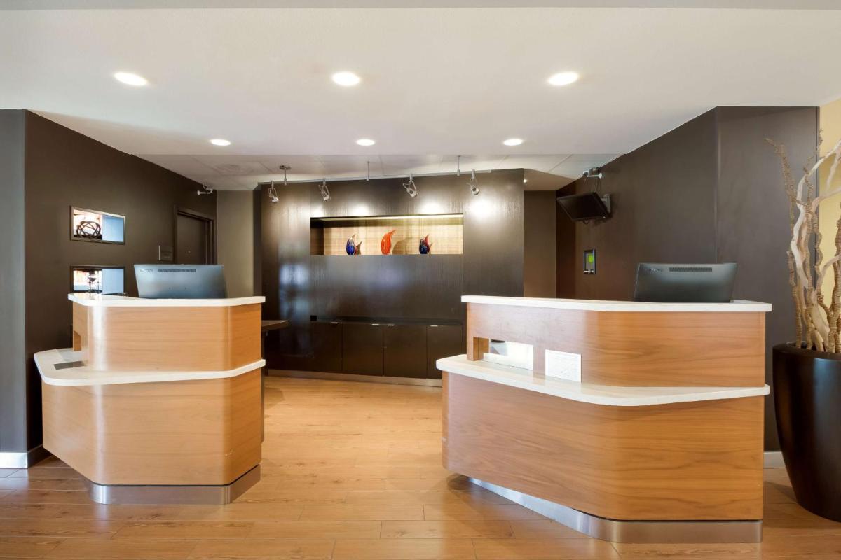 Sonesta Select Huntington Beach Fountain Valley - image 5