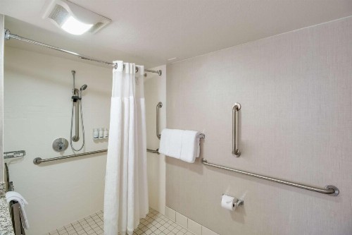 Sonesta ES Suites Huntington Beach Fountain Valley - image 23