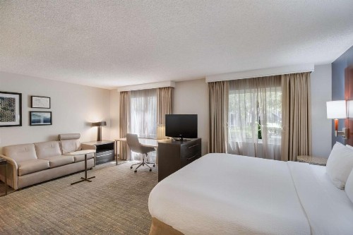 Sonesta ES Suites Huntington Beach Fountain Valley - image 29