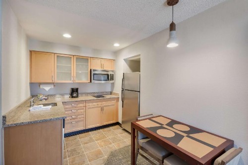 Sonesta ES Suites Huntington Beach Fountain Valley - image 31