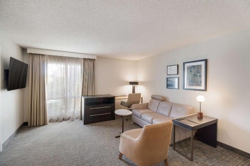 Sonesta ES Suites Huntington Beach Fountain Valley - image 6