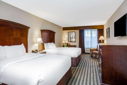 La Quinta by Wyndham Fowler - image 6