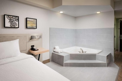 Hilton Garden Inn Nashville/Franklin-Cool Springs - image 36