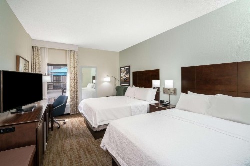 Hampton Inn & Suites Nashville Franklin - image 11