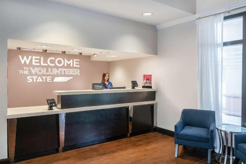 Hampton Inn & Suites Nashville Franklin - image 22