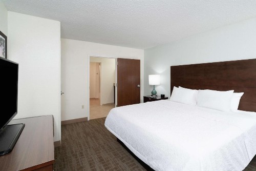 Hampton Inn & Suites Nashville Franklin - image 27