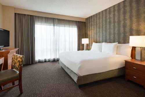 Embassy Suites by Hilton Nashville South/Cool Springs - image 36