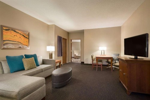 Embassy Suites by Hilton Nashville South/Cool Springs - image 43