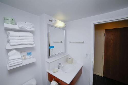 Hampton Inn Franklin NC - image 26