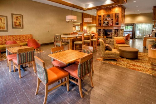 Hampton Inn Franklin NC - image 8