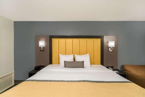 Baymont by Wyndham Franklin - image 21