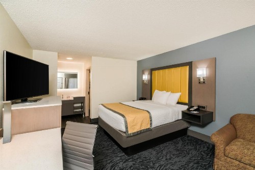 Baymont by Wyndham Franklin - image 33