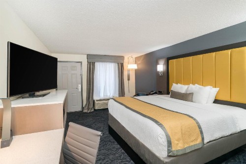 Baymont by Wyndham Franklin - image 35