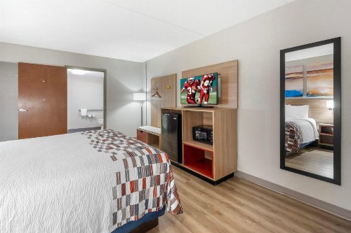 Days Inn by Wyndham Franklin Nashville - image 28