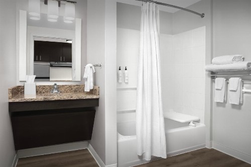 TownePlace Suites by Marriott Franklin - image 17