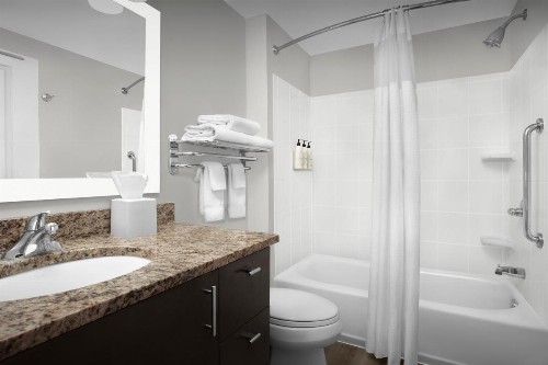 TownePlace Suites by Marriott Franklin - image 9
